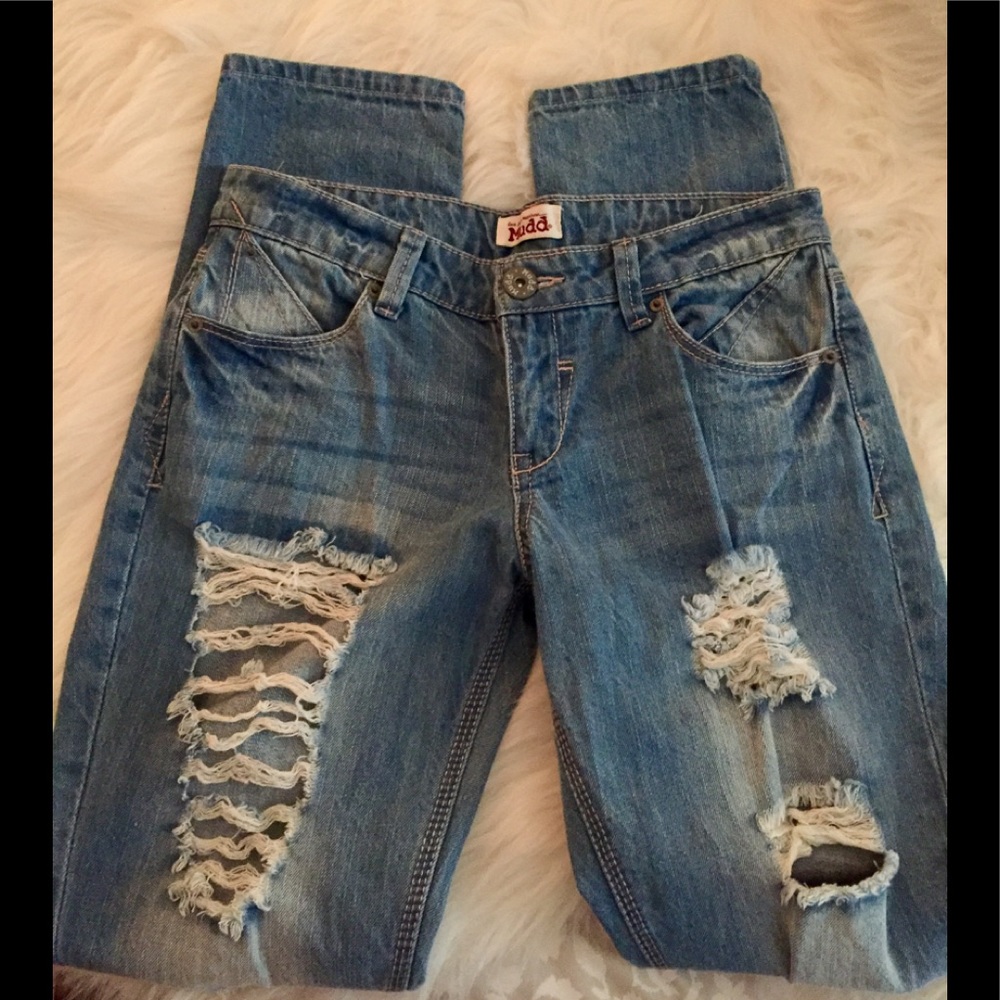 NWOT MUDD Extreme Ripped Blue Jeans Sz. 29x30